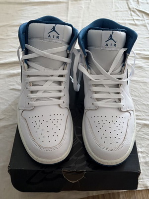 Jordan 1 Mid sneakers, white and blue, size 45