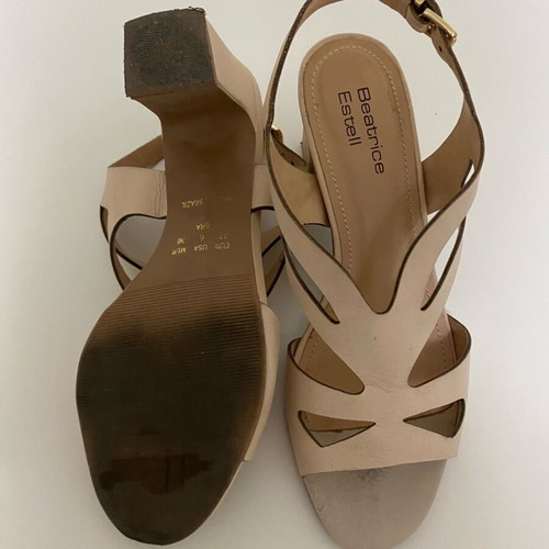 Beatrice beige sandals like new, size 37