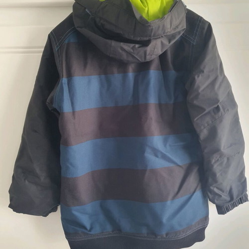 O Neill kids waterproof jacket with lining like new for boy 140cm
