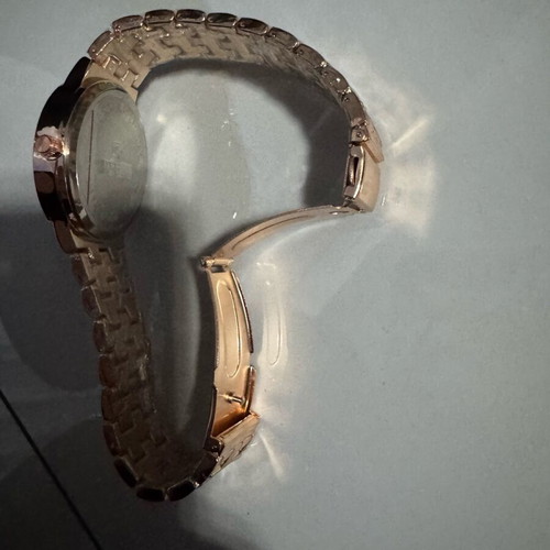 Curren women's watch new gold color