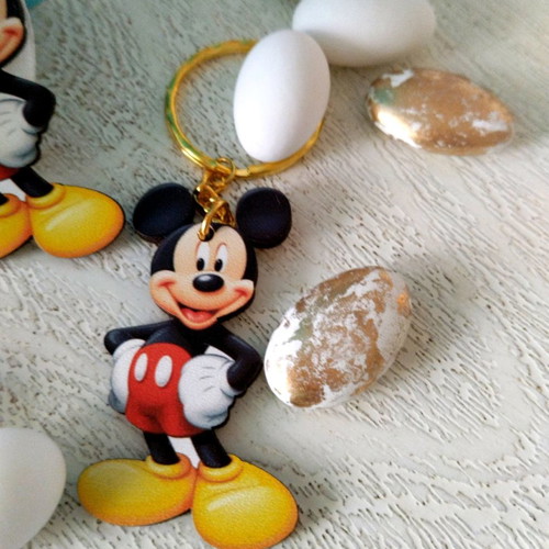 Handmade Mickey-themed wedding favors new