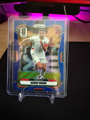 2026 Panini Prizm FIFA World Cup Blue Prizm Achraf Hakimi card like new
