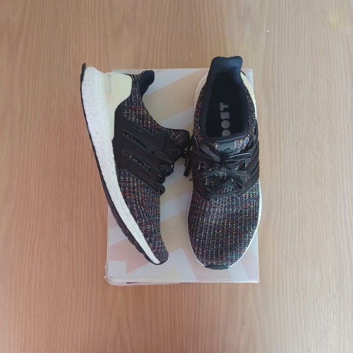 Adidas Ultraboost men's athletic shoes like new, size 42.5, black and white