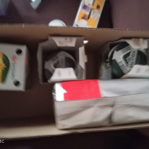 Tassimo Bosh coffee maker with 40 capsules