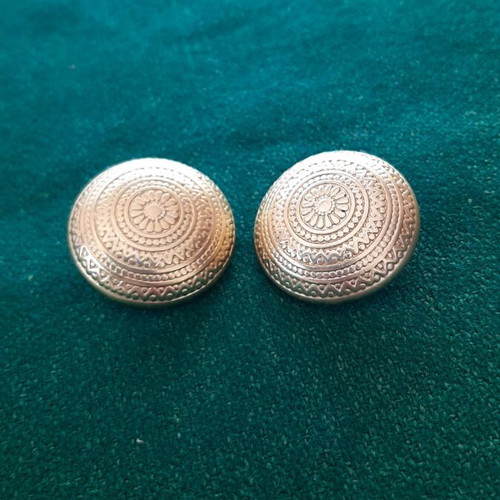 Earrings like new