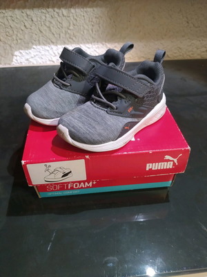 Puma gray size 21 like new, in box