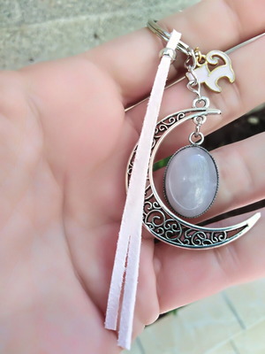Handmade keychain with rose quartz and metal elements