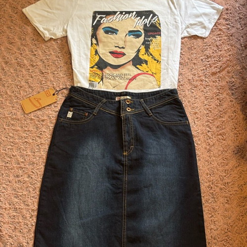 Cotton set with denim skirt and printed cotton t-shirt new, size M