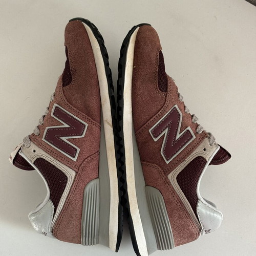 New Balance 574 sneakers size 38, red
