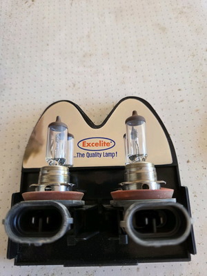 H11 lamps like new, warm white