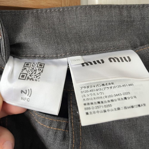 Miu Miu straight pants like new, 100% virgin wool, grey