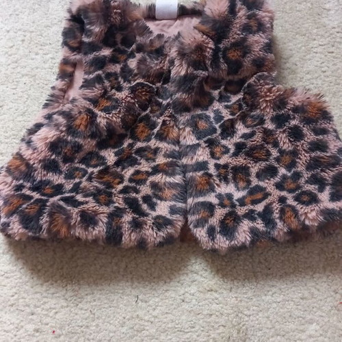 Baby fur vest H&M 6-9 months 74cm like new