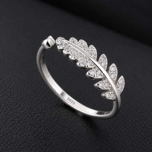 Silver S925 ring with leaf design and zircon
