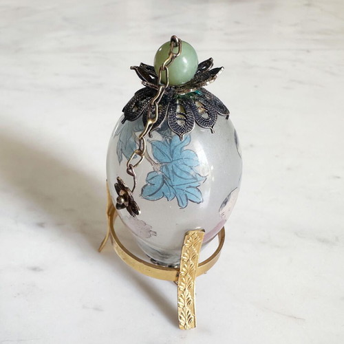 Chinese Decorative Egg Mid Century with Wooden Case used