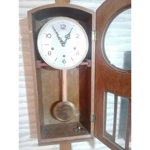 Enfield wall clock used with pendulum mechanism