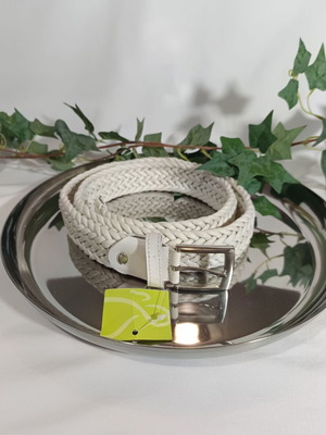 Carpisa white braided men’s belt with metal buckle