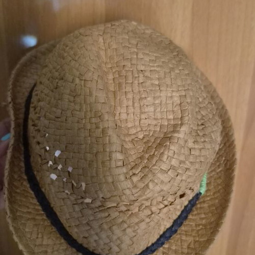 Straw children's hat like new, beige, size 52-53
