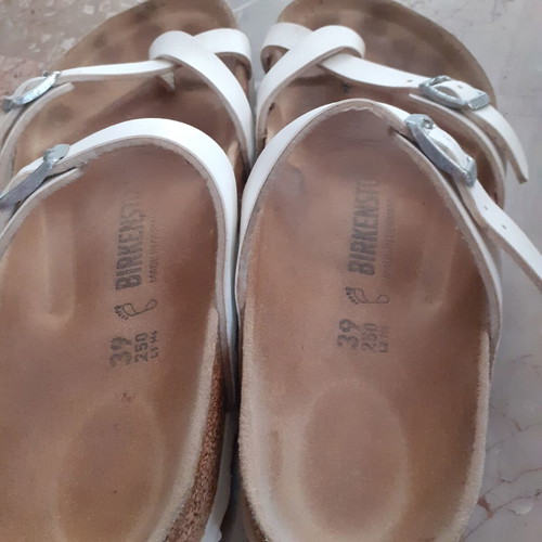 Birkenstock slippers size 39, white