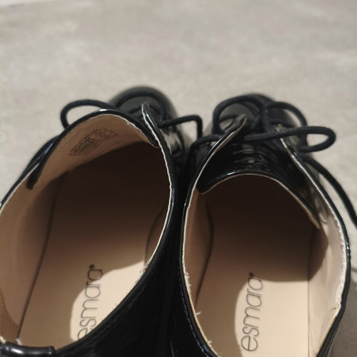 Esmara Oxford shoes black patent leather like new, size 37