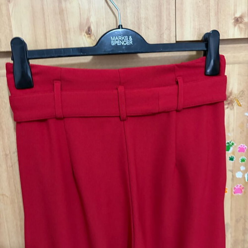 Stradivarius red suit like new