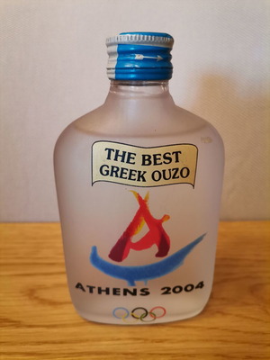 Συλλεκτικό ούζο Ολυμπιακών Αγώνων Αθήνας 2004 καινούργιο 200ml