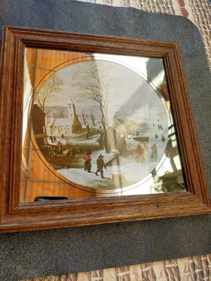 Decorative picture with mirror