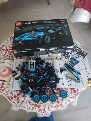 Lego Bugatti Bolide 42162 used