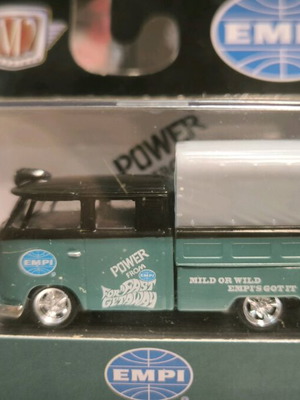 Volkswagen T1 1 64 m2 toy car new