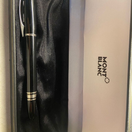 Montblanc pen like new with box