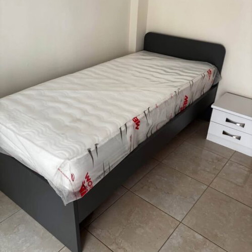 Single bed and mattress set Mediastrom, unused