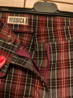 Checked pants used, size M, black and red