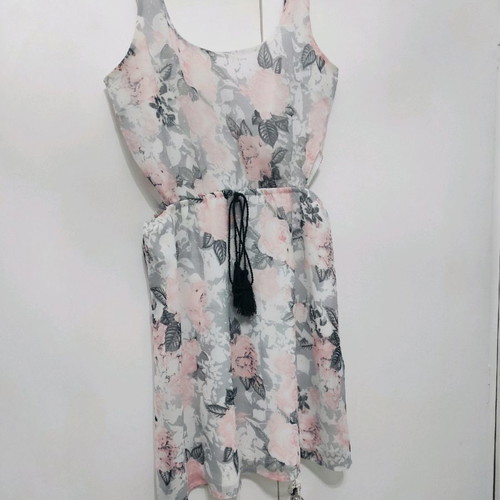 Women's romantic boho dress with side openings, worn once, Small