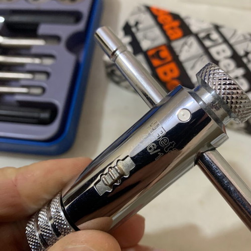Set of collets and dies used with Powerfix metal case