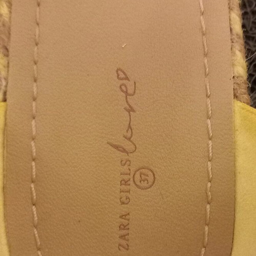 Women's sandals size 37 like new, yellow