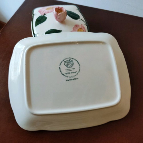 Villeroy & Boch Wild Rose butter dish