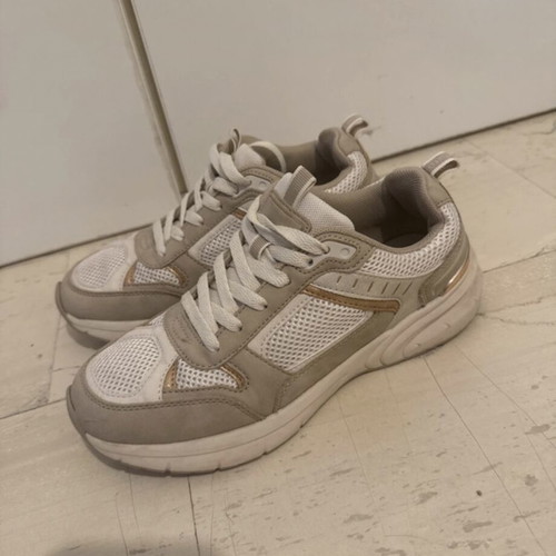 Athletic shoes like new, beige, size 38