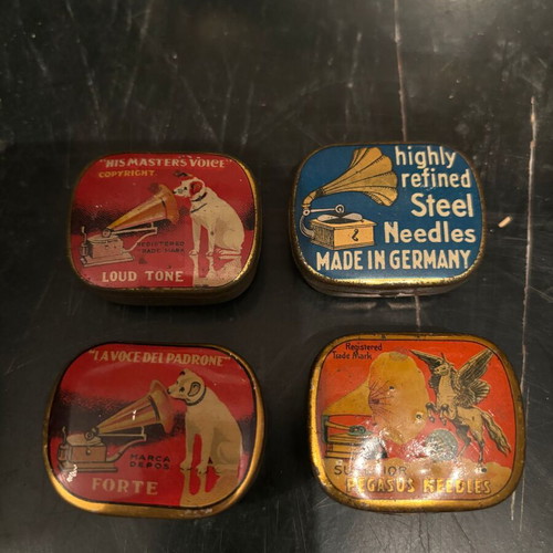 Gramophone needles used, vintage boxes