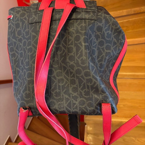 Calvin Klein women's backpack like new with inner pocket brown and red