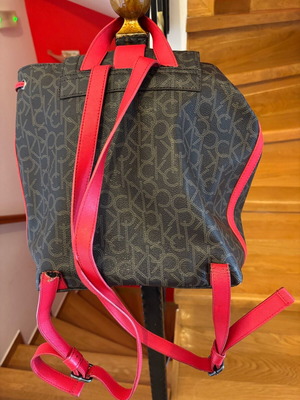 Calvin Klein women's backpack like new with inner pocket brown and red