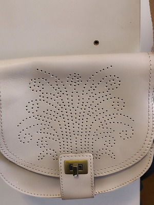Zara beige leather shoulder bag like new with perforated design