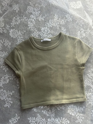 Zara crop top πράσινο σαν καινούργιο, μέγεθος M