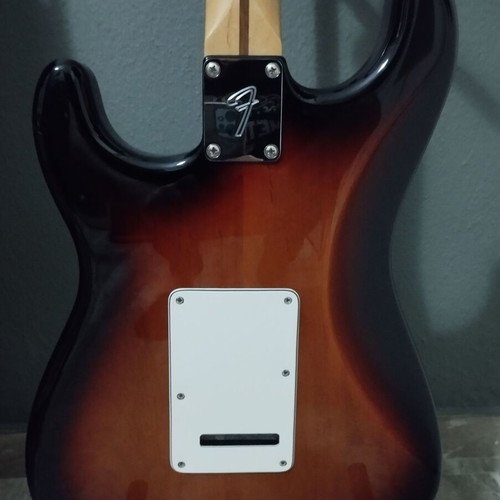 Fender Stratocaster Player Series electric guitar like new