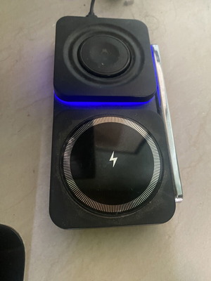 Watch, mobile and headphones charger in excellent condition