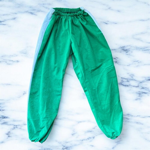 Stranger Things Hawkins 8 Kids Carnival Costume like new