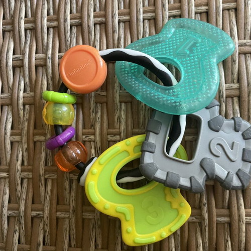 Infantino Slide Chew Teether Keys like new