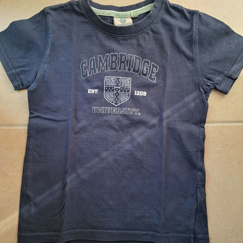 Cambridge University Kids' T-shirt 7-8 Years Like New, Blue