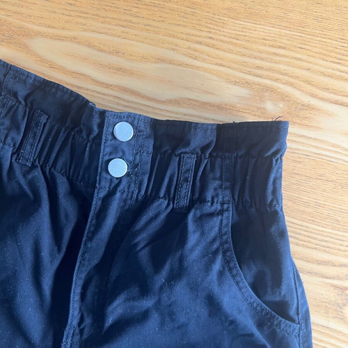 H&M black paperbag shorts XS used, 100% cotton