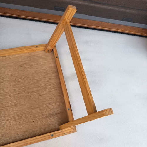 Wooden bed tray used with foldable legs