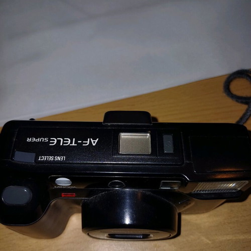 Minolta AF-TELE SUPER camera used with auto focus