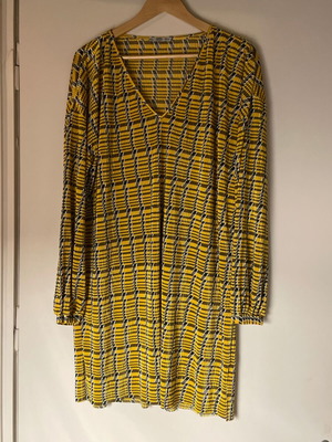 Zara blouse dress used in yellow and gray shades, size Large